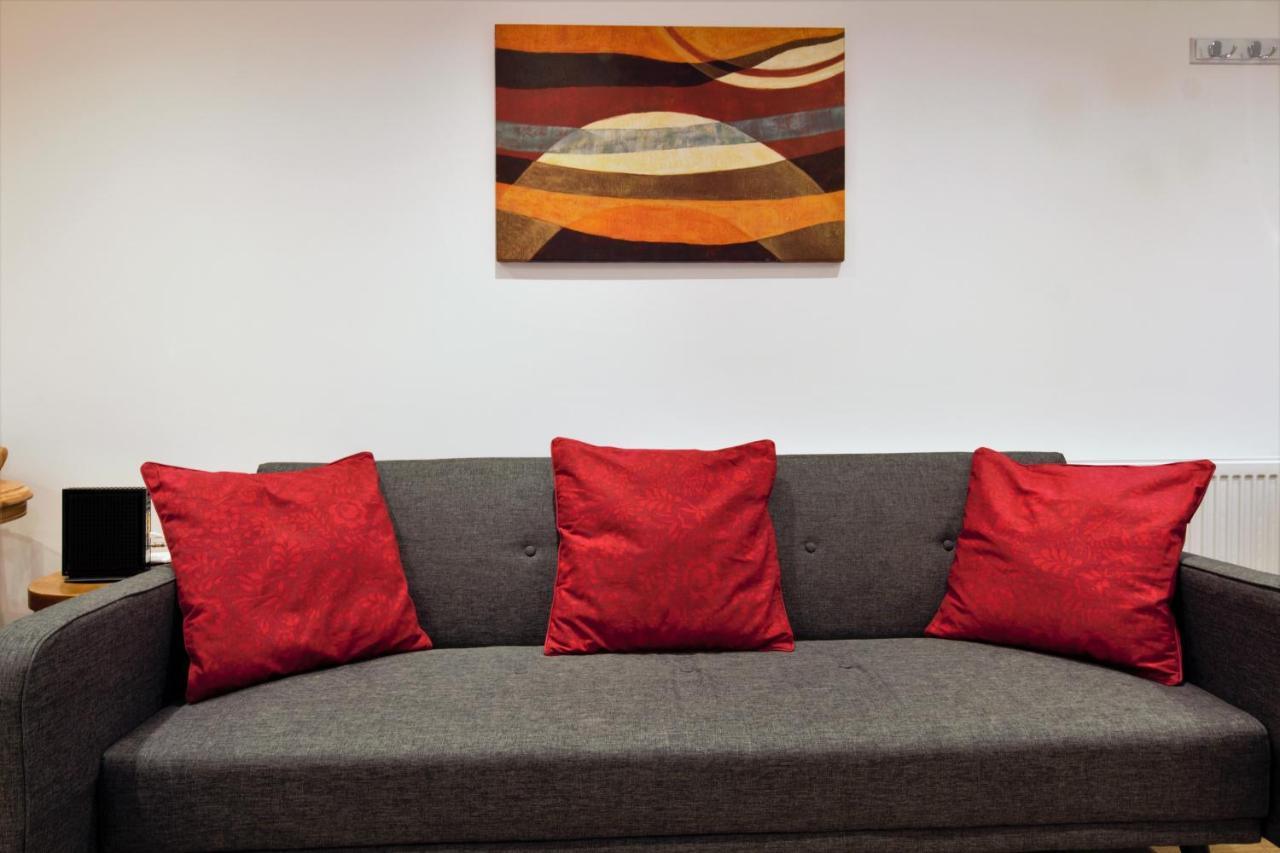 Stylish 2 Bedroom Apartment In The Heart Of Greenwich Londra Esterno foto
