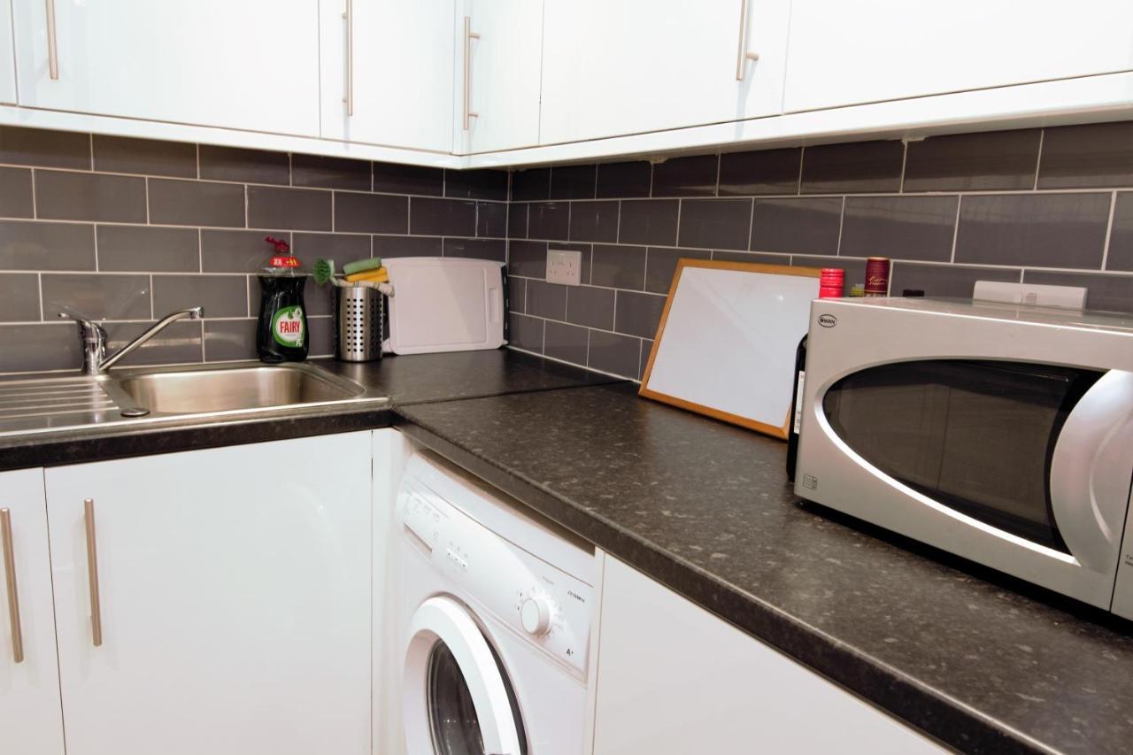 Stylish 2 Bedroom Apartment In The Heart Of Greenwich Londra Esterno foto