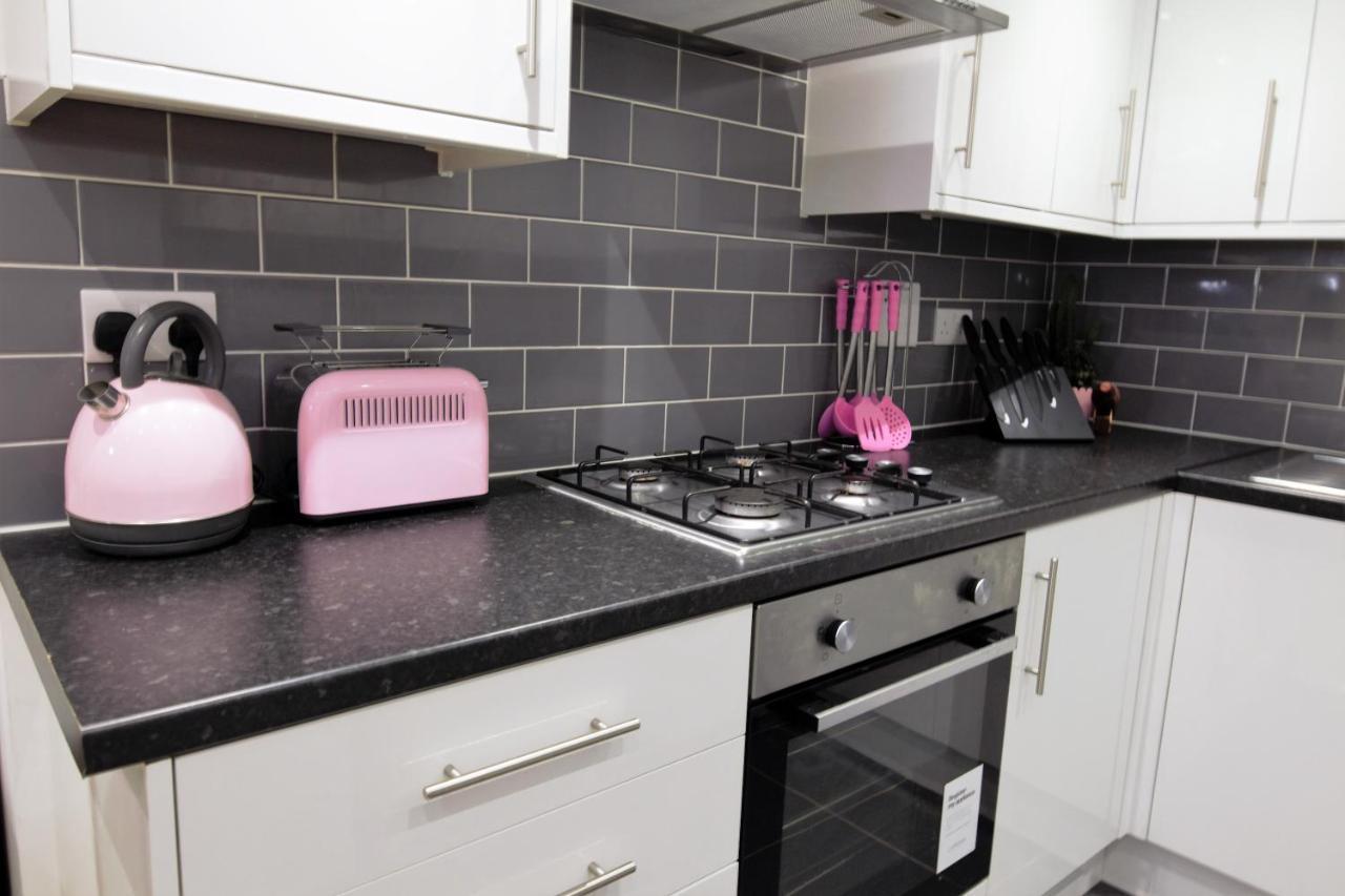 Stylish 2 Bedroom Apartment In The Heart Of Greenwich Londra Esterno foto