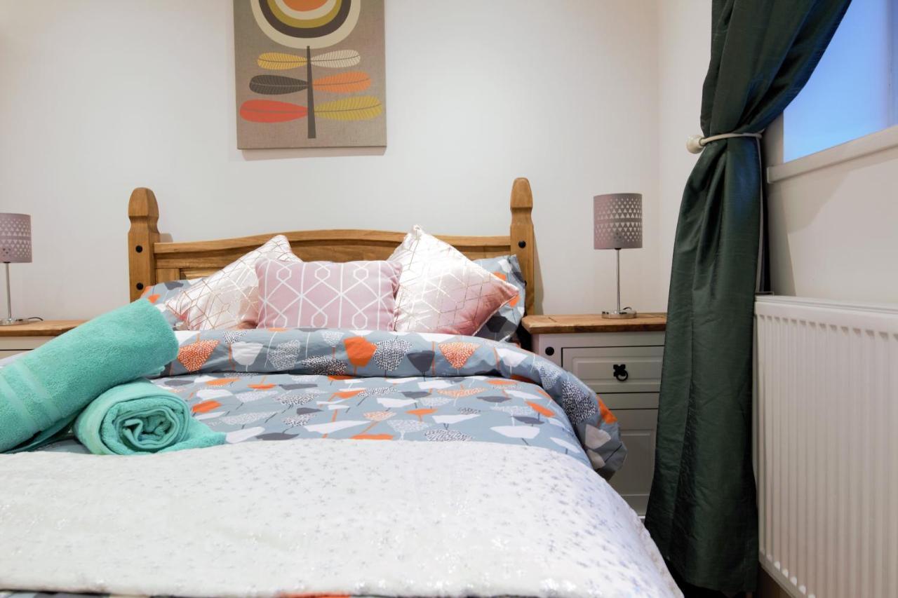 Stylish 2 Bedroom Apartment In The Heart Of Greenwich Londra Esterno foto
